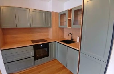 Langzeitmiete einer 2-Zimmer-Wohnung, 55 m², in Vračar, Belgrad, Serbien