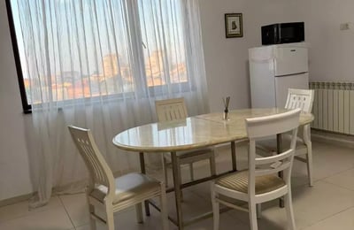 Langzeitmiete einer 2-Zimmer-Wohnung, 50 m², in Faleza Nord, Constanța, Rumänien