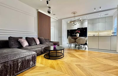 Location longue durée d’un appartement de 4 pièces, 90 m², à Cracovie, Pologne