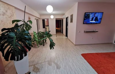 Долгосрочная аренда 2-комнатной квартиры, 60 м², в Констанце, Румыния