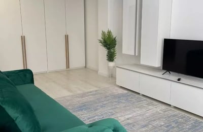 Alquiler a largo plazo de un apartamento de 2 habitaciones, 50 m², en Vivo, Constanza, Rumanía