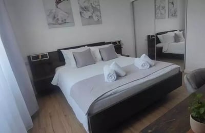 Long-term rental of a 3-room apartment, 50 m², in Faleza Nord, Constanța, Romania