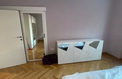 Long-term rental of a 2-room apartment, 61 m², in Vračar, Belgrade, Serbia