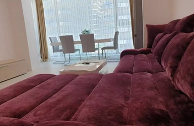 Location longue durée d’un appartement de 2 pièces, 60 m², à Mamaia Nord, Constanța, Roumanie