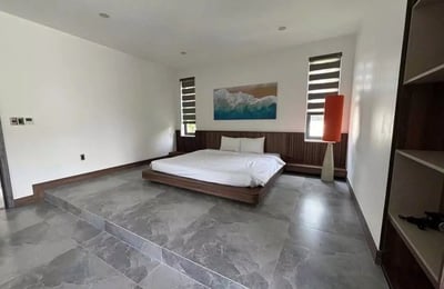 Location longue durée d’une villa de 4 chambres à Nam Viet A, Da Nang, Vietnam