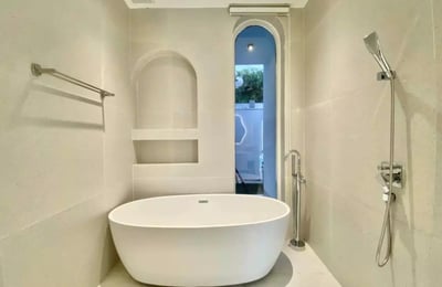 Langzeitmiete einer modernen Villa mit 3 Schlafzimmern in der Nähe des Son-Tra-Berges, Da Nang, Vietnam