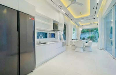 Langzeitmiete einer modernen Villa mit 3 Schlafzimmern in der Nähe des Son-Tra-Berges, Da Nang, Vietnam