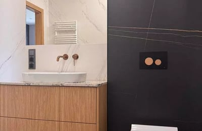 Long-term rental of a 2-room apartment, 47 m², Stare Miasto, Kraków, Poland