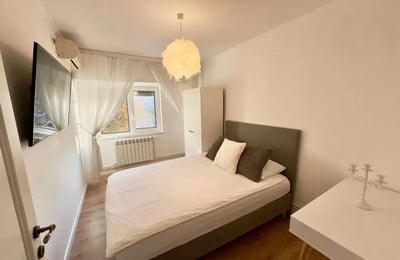 Долгосрочная аренда комфортной 3-комнатной квартиры, 75 м², Faleza Nord, Констанца, Румыния