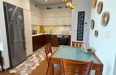 Long-term rental of a 3-room apartment, 75 m², New Belgrade, Belgrade, Serbia