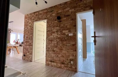 Location longue durée d’un appartement lumineux de 3 pièces, 65 m², Prądnik Biały, Cracovie, Pologne