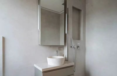 Alquiler de un apartamento de dos niveles, 128 m², en el centro del Casco Antiguo, Belgrado, Serbia