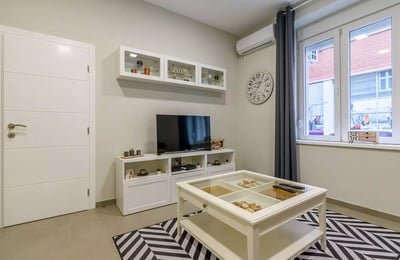 Location d’un appartement moderne de 2 pièces, 58 m², centre-ville, Belgrade, Serbie