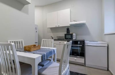 Location d’un appartement moderne de 2 pièces, 58 m², centre-ville, Belgrade, Serbie
