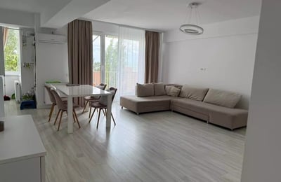 Location d’appartements confortables de 3 pièces, 70 m², Faleza Nord, Constanța, Roumanie