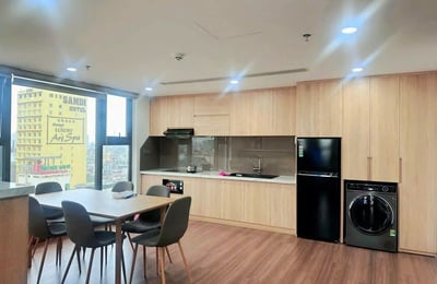 Miete eines neuen Penthouses mit 3 Schlafzimmern, Hai Chau, Da Nang, Vietnam