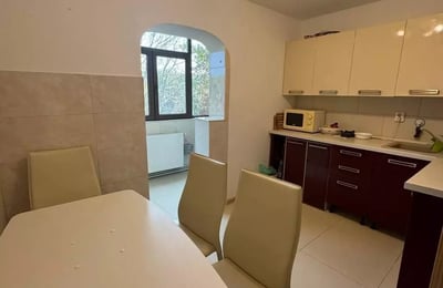 Miete geräumiger 3-Zimmer-Apartments, 80 m², Faleza Nord, Constanța, Rumänien