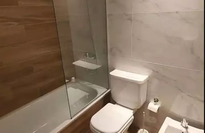 Long-term rental in Buenos Aires: Modern 2-room apartment with balcony, rooftop pool and gym in Palermo Soho