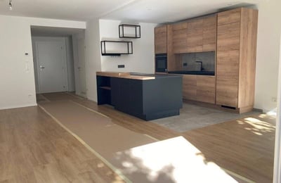 Apartamento en Viena con Jardín y Terraza – 109 m² en el Distrito 19