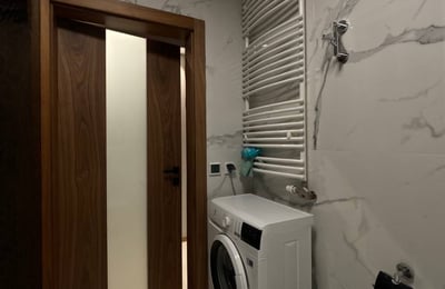Location d'un appartement moderne et lumineux de 55 m², quartier de Krowodrza, Cracovie