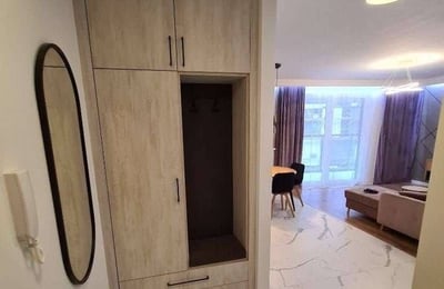 Location d'un appartement moderne et chaleureux de 48 m², quartier de Czyżyny, Cracovie