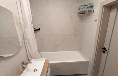 Alquiler de apartamento espacioso y elegante de 64 m², distrito de Grzegórzki, Cracovia