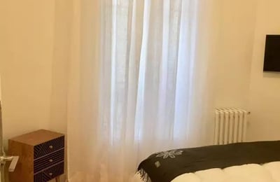 Location d’un appartement meublé de 2 pièces, 42 m², Paris 16ᵉ, France