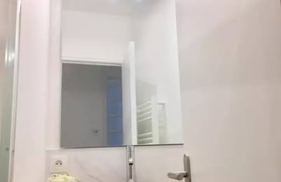 Location d’un appartement meublé de 2 pièces, 42 m², Paris 16ᵉ, France