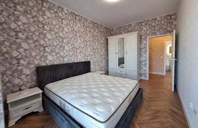 Аренда стильной 3-комнатной квартиры, 88 м², Клуж-Напока, Румыния