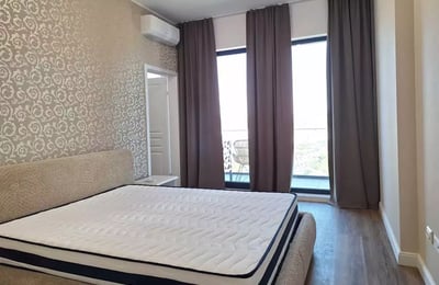 Аренда современной 4-комнатной квартиры, 100 м², Клуж-Напока, Румыния