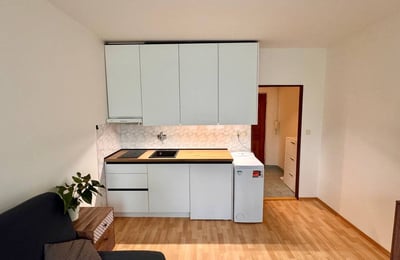 Apartamento amueblado en alquiler, Vlčince, Žilina, Eslovaquia