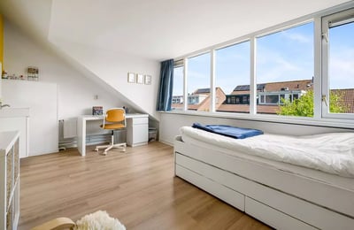 Langfristige Vermietung eines geräumigen Hauses mit 5 Schlafzimmern in Amstelveen, Niederlande