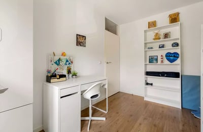 Langfristige Vermietung eines geräumigen Hauses mit 5 Schlafzimmern in Amstelveen, Niederlande