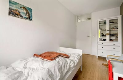 Langfristige Vermietung eines geräumigen Hauses mit 5 Schlafzimmern in Amstelveen, Niederlande