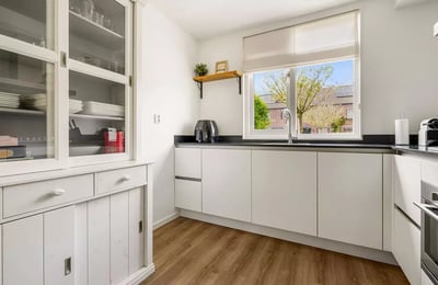 Langfristige Vermietung eines geräumigen Hauses mit 5 Schlafzimmern in Amstelveen, Niederlande