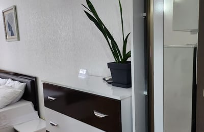 Location d’un studio cosy et meublé avec vue sur la mer, Batoumi, Géorgie