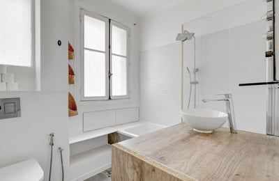 Rent of a modern 2-room apartment, 40 m², 15th district, Paris, France