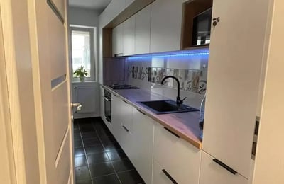 Alquiler a largo plazo de un piso de 2 habitaciones, 60 m², Bucarest, Rumanía