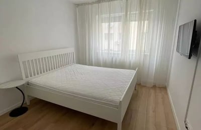 Alquiler a largo plazo de un piso de 2 habitaciones, 60 m², Bucarest, Rumanía