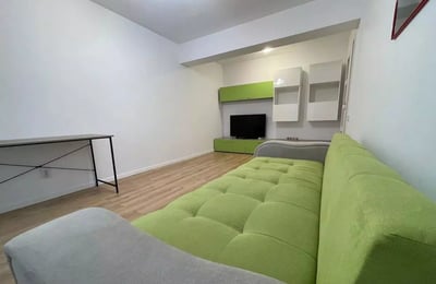 Alquiler a largo plazo de un piso de 2 habitaciones, 60 m², Bucarest, Rumanía