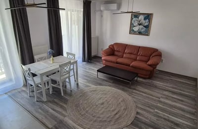 Location longue durée d’un appartement de 2 pièces, 50 m², à Bragadiru, Roumanie