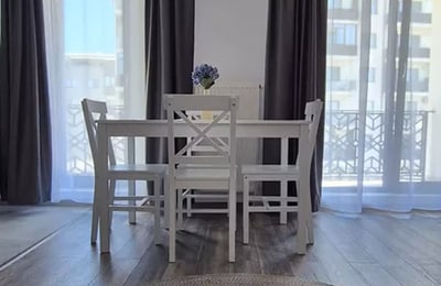 Location longue durée d’un appartement de 2 pièces, 50 m², à Bragadiru, Roumanie