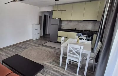 Location longue durée d’un appartement de 2 pièces, 50 m², à Bragadiru, Roumanie