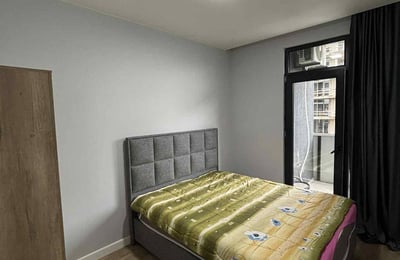 Location d’un appartement cosy et meublé avec balcon, 47 m², Batoumi, Géorgie