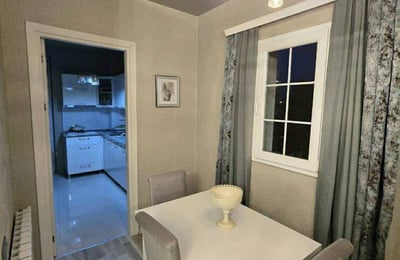 Geräumige Wohnung mit Balkon zur Miete, 80 m², Batumi, Georgien