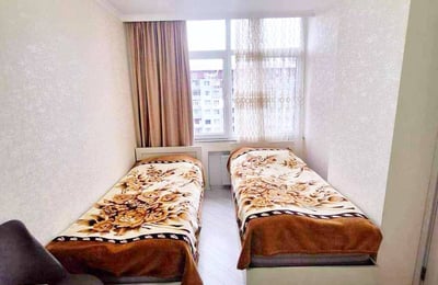 Helle, möblierte Wohnung mit Balkon zur Miete, 65 m², Alt-Batumi, Batumi, Georgien