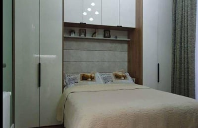 Alquiler de apartamento amplio y completamente amueblado, 90 m², Batumi, Georgia