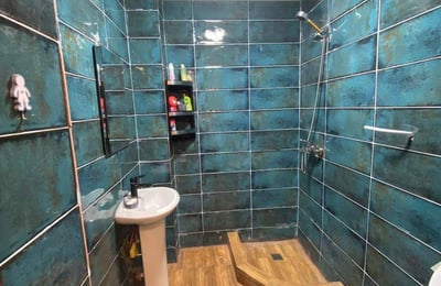 Location d'un appartement lumineux et chaleureux, 60 m², Batumi, Géorgie