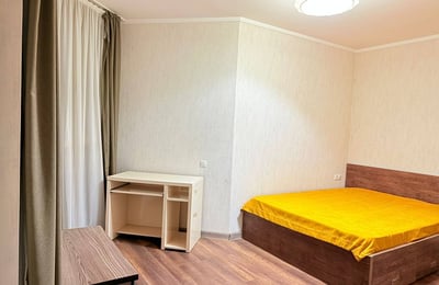 Miete einer großzügigen, modernen Wohnung, 95 m², Batumi, Georgien