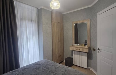 Location d'un appartement élégant et moderne, 70 m², Batumi, Géorgie